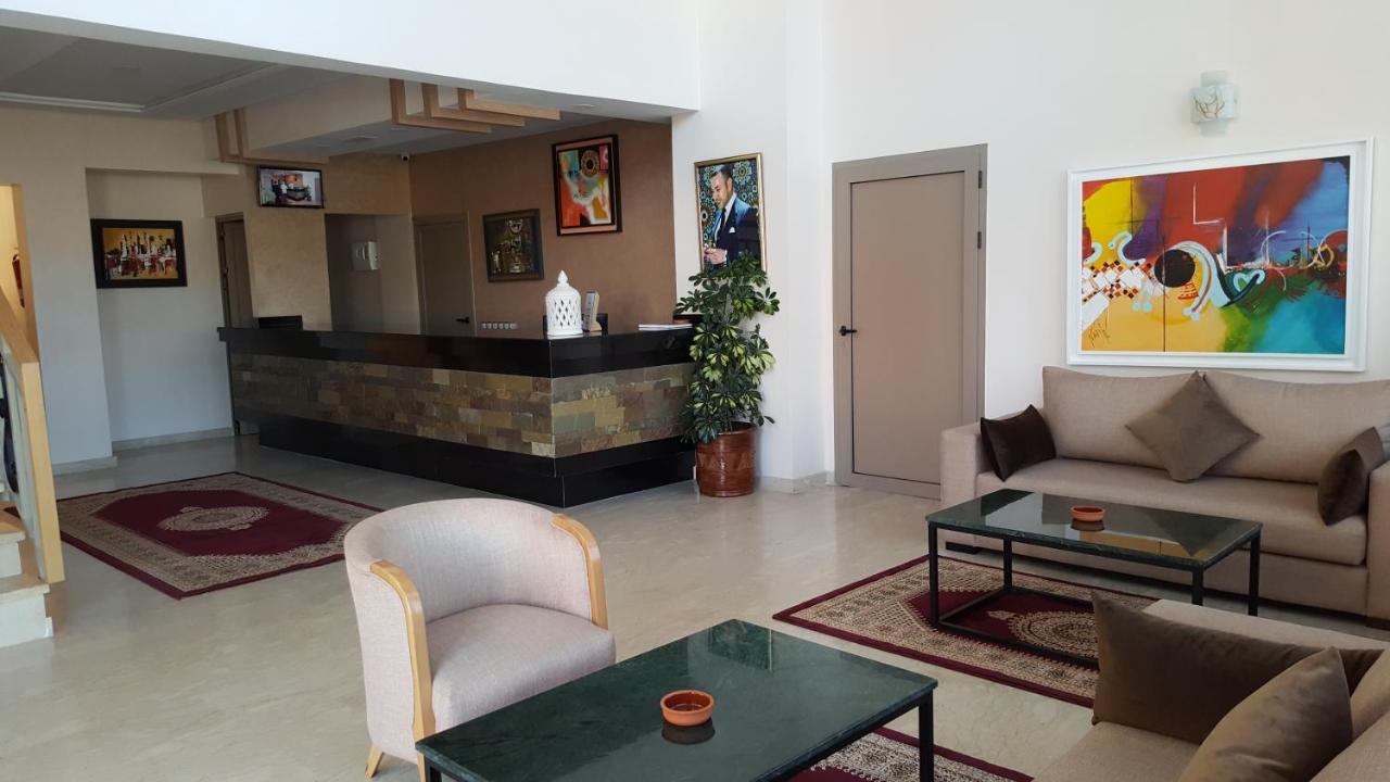 Hotel Al Mamoun Insgane Buitenkant foto